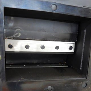 Image of double-edge reversible cutting blades