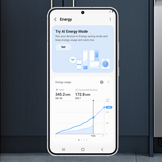 Image of phone with SmartThings Energy® on screen